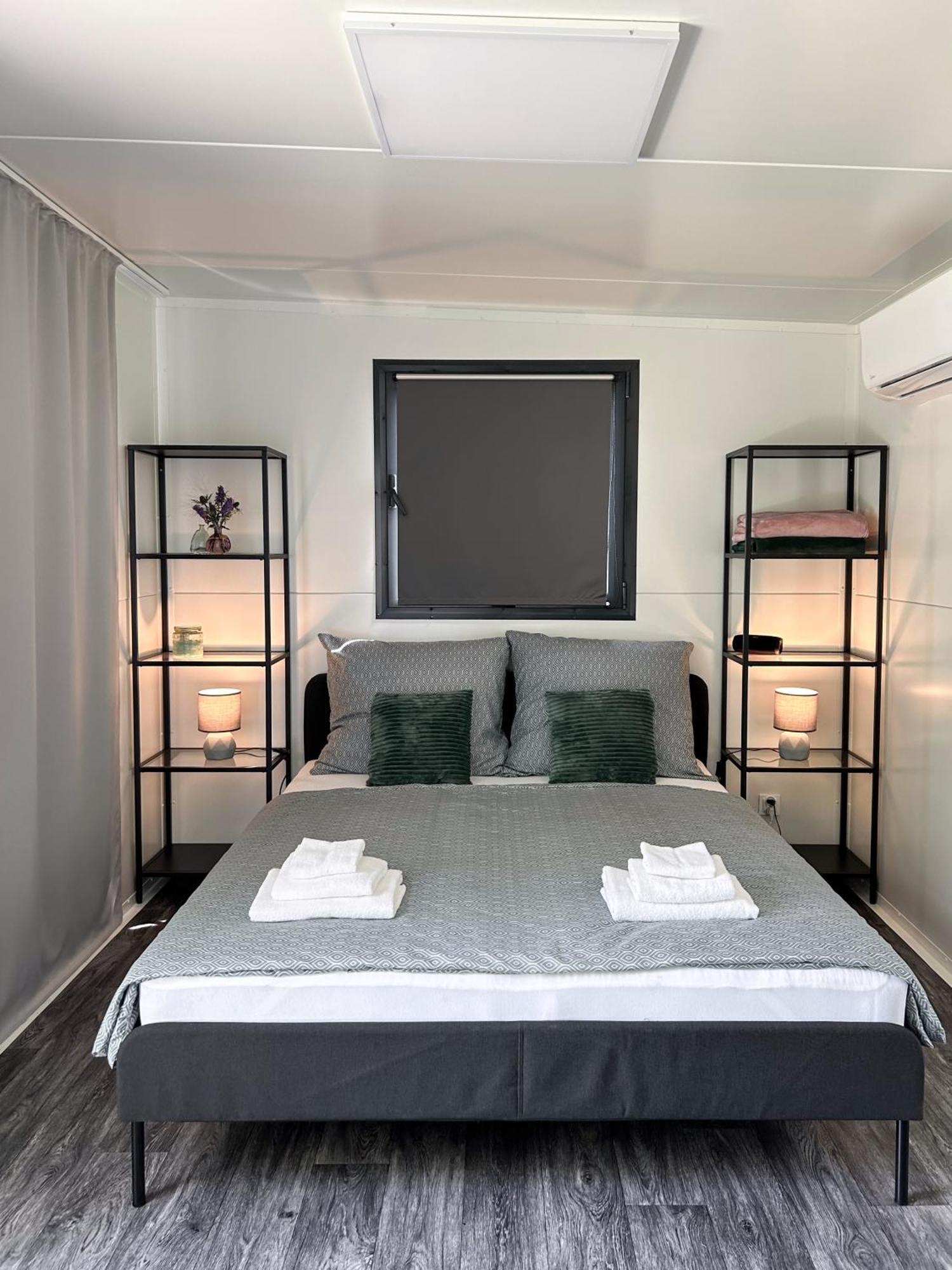Apartament Tiny House Mezi Sklepy Kobylí Zewnętrze zdjęcie