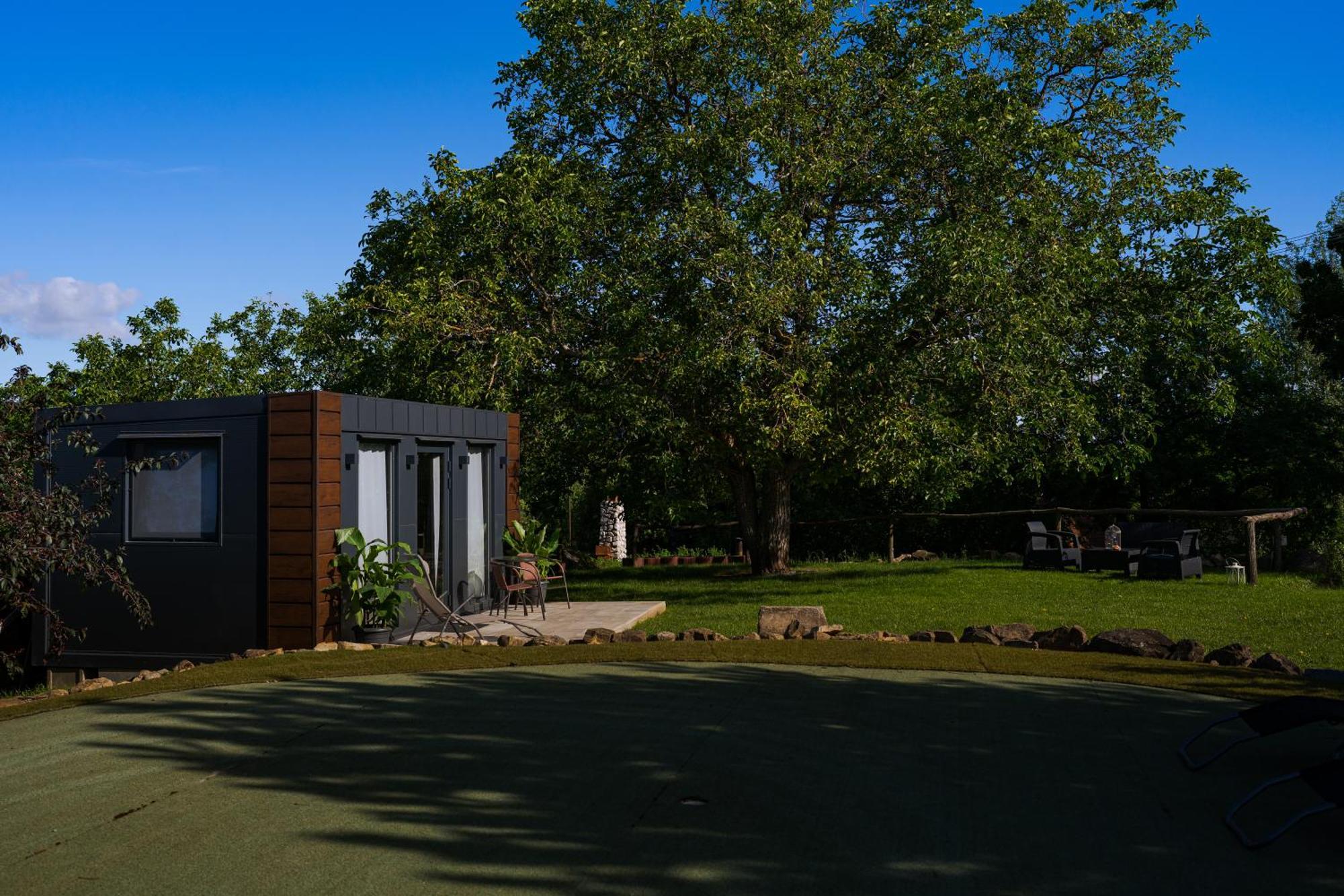 Apartament Tiny House Mezi Sklepy Kobylí Zewnętrze zdjęcie