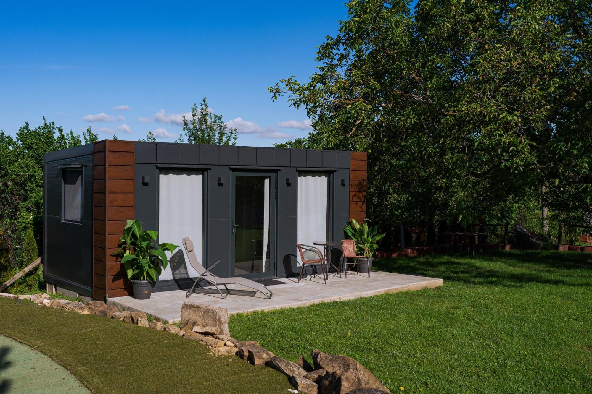 Apartament Tiny House Mezi Sklepy Kobylí Zewnętrze zdjęcie